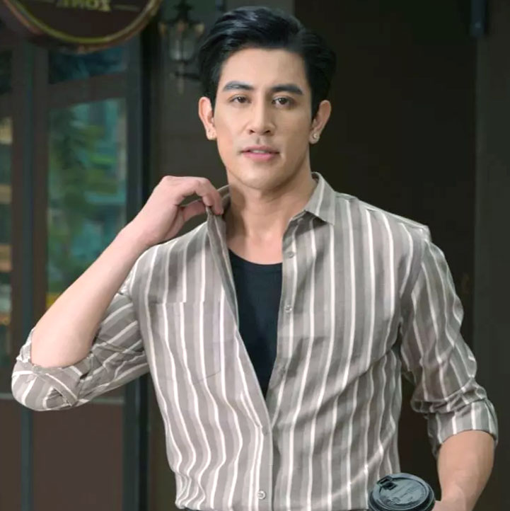 著者の写真 トーマス・ウェーバー